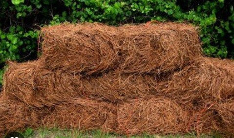 Mulch and Pine Straw